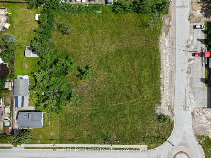 Property Photo:  16 Veterans Way  ON K0M 1N0 