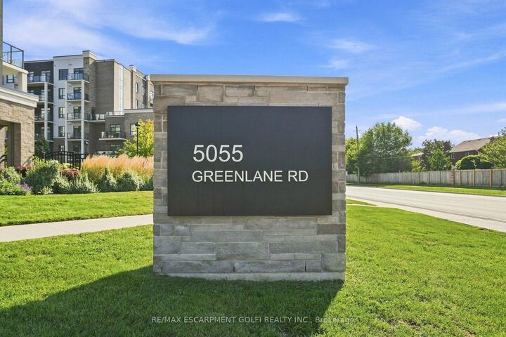 Photo de la propriété: 5055 Greenlane Road 425 ON L3J 2J3