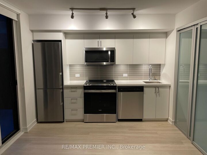 Property Photo:  30 Tretti Way 733  ON M3H 0E3 