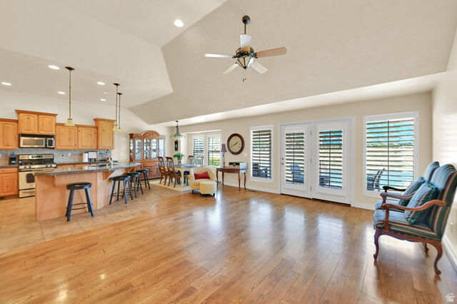 Property Photo:  5584 S 250 E  UT 84405 