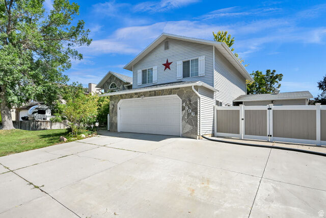 Property Photo:  4896 S 3325 W  UT 84067 
