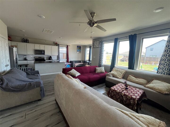 Property Photo: 172 Coppers Way TX 78621