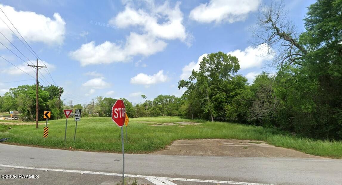 Property Photo: 1603 General Mouton Avenue LA 70508