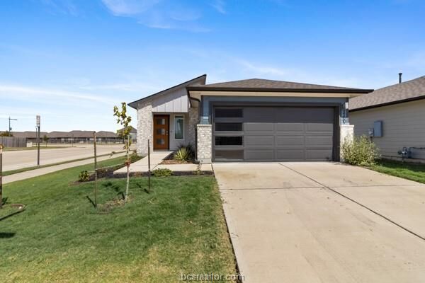 Property Photo:  1150 Amistad Loop  TX 77845 
