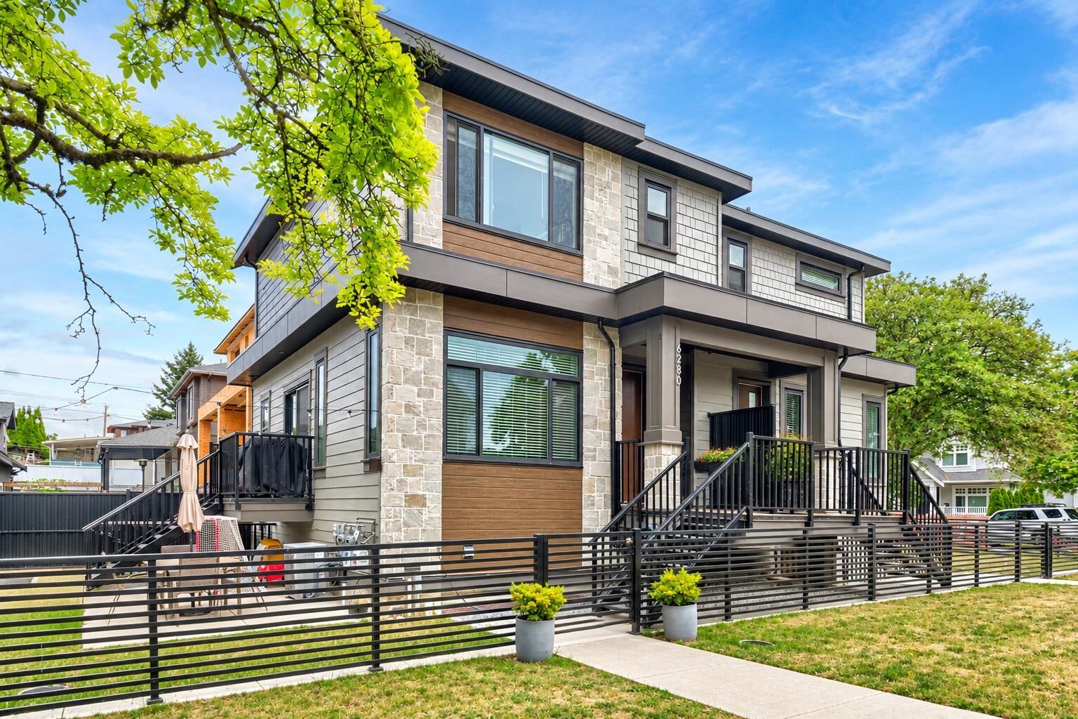Property Photo:  6280 Wales Street  BC V5S 2R1 