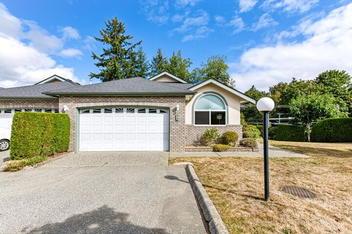 32777 Chilcotin Drive 28 — photo 1