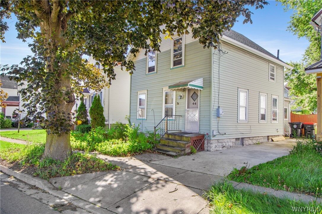 Property Photo: 44 Saint John Street NY 14086