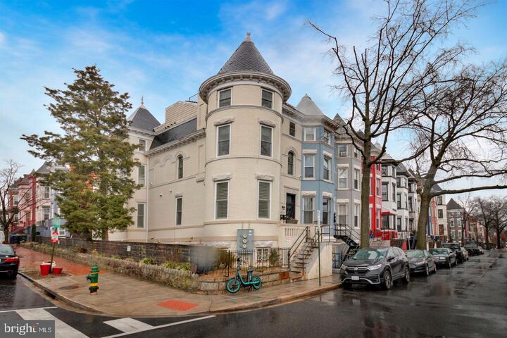 Property Photo:  1823 N Capitol Street NE A  DC 20002 