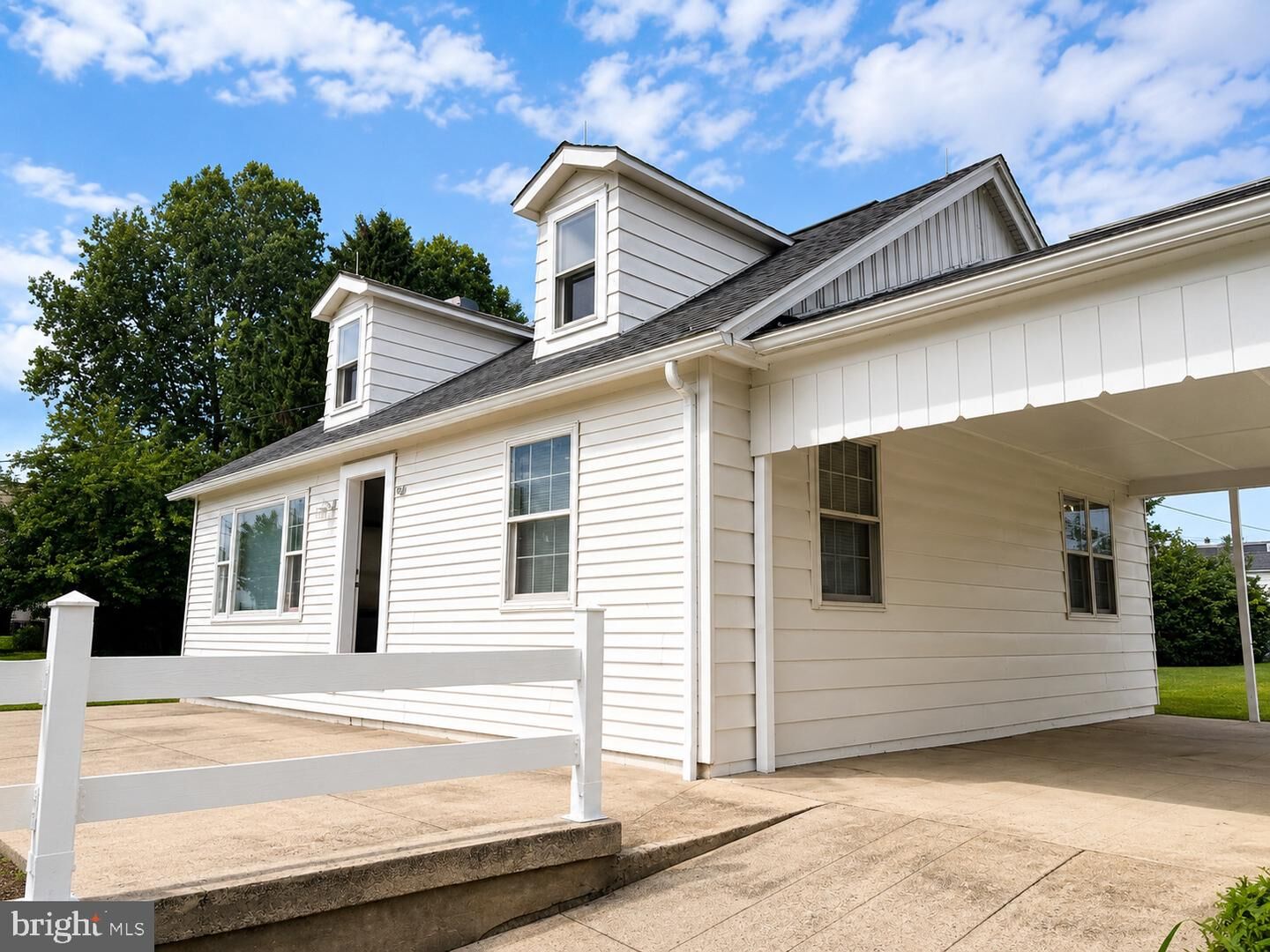 Property Photo:  525 Franklin Street  PA 17512 