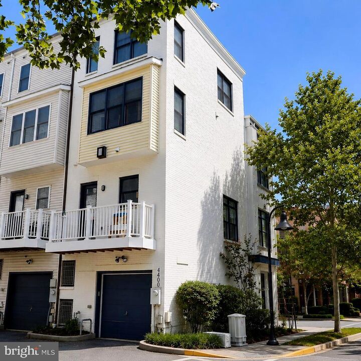 Property Photo:  4400 Longfellow Street  MD 20781 