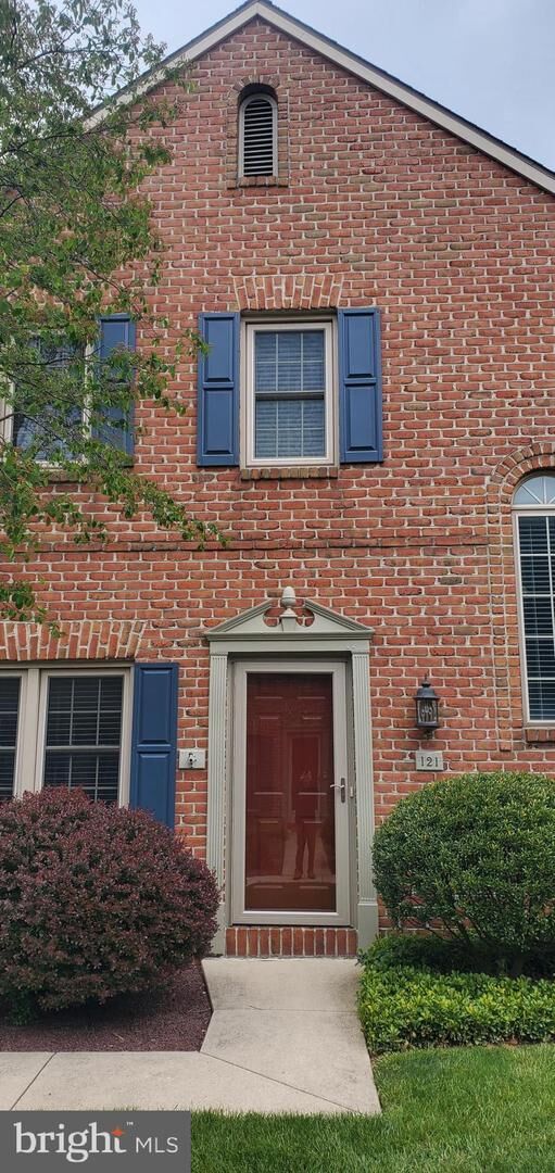 Property Photo: 121 Wyndham Way PA 17109