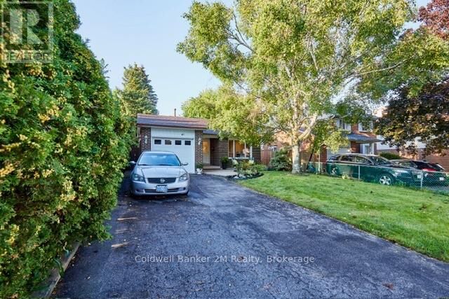 Property Photo:  41 Panter Crescent  ON L1S 3T4 