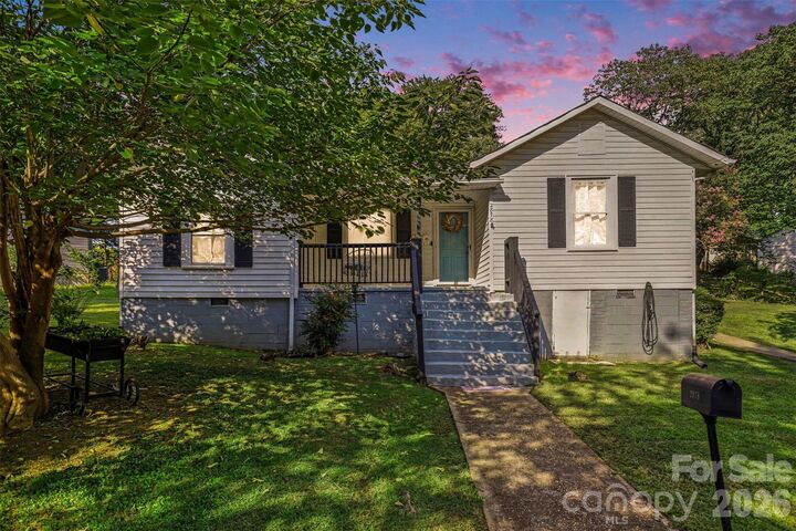 Property Photo:  2878 Millstone Drive  NC 28054 