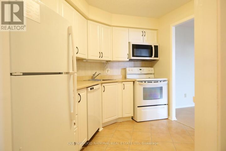Property Photo:  1025 Grenon Avenue 901  ON K2B 8S5 