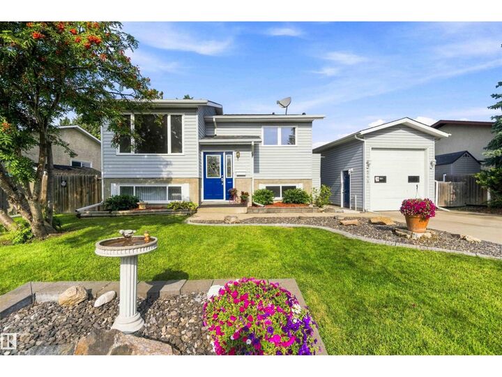 Property Photo: 548 Sunnydale Rd AB T8R 1B8