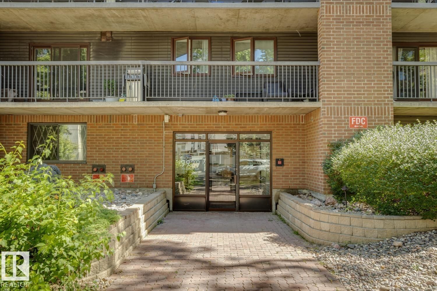 Property Photo: #905 9929 113 St NW AB T5K 2N9