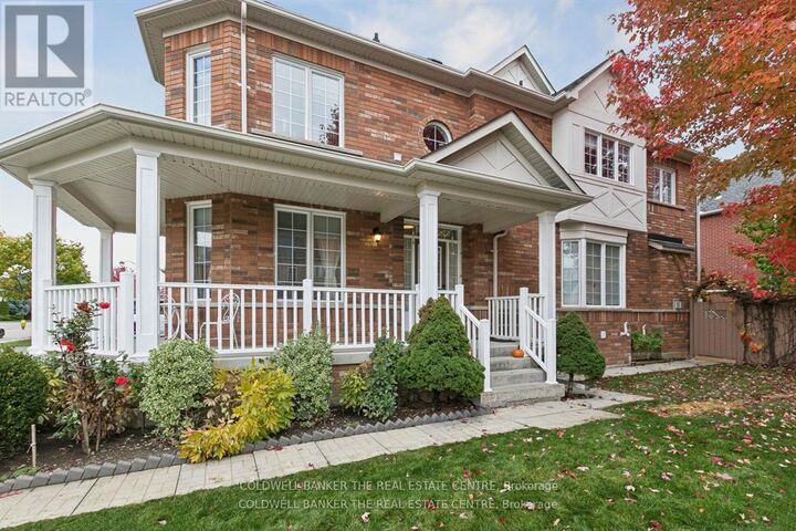 Property Photo:  768 East Millard Street East  ON L4A 0B5 
