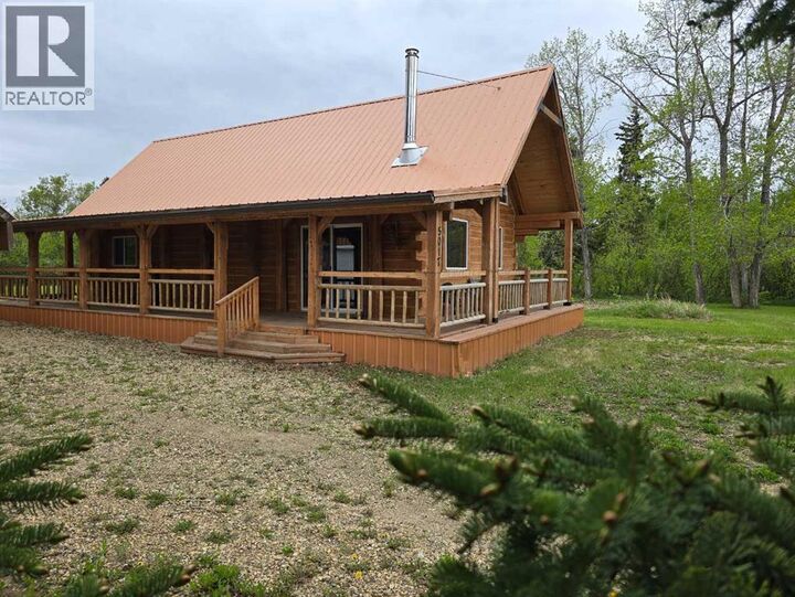 Property Photo: 5017 50 Avenue AB T0H 0E0