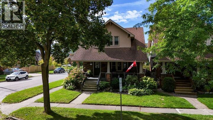 Property Photo:  111 Lincoln Park Avenue  ON N7T 4Y7 
