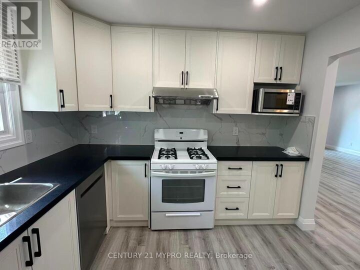 Property Photo:  5 Chant Crescent Upper  ON L3R 1Y7 