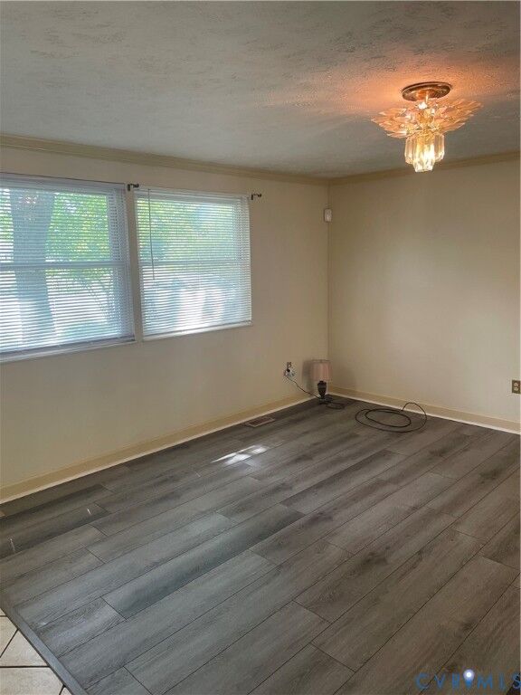 Property Photo:  10524 Seacliff Lane  VA 23236 
