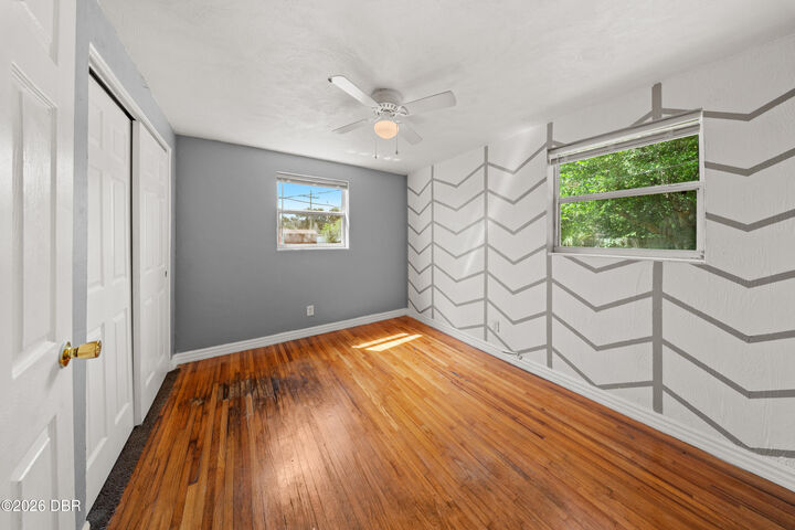 Property Photo:  834 Derbyshire Road  FL 32117 