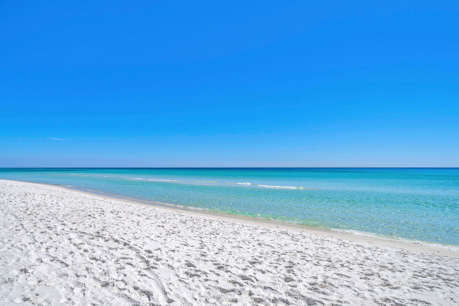 Property Photo: 3755 Scenic Hwy 98 402 FL 32541