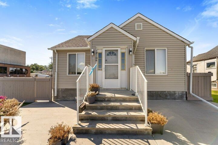 Property Photo:  12106 77 Street NW  AB T5B 2G8 