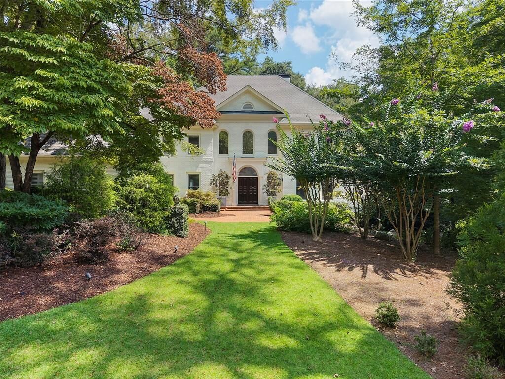 Property Photo: 750 Sturges Way GA 30022