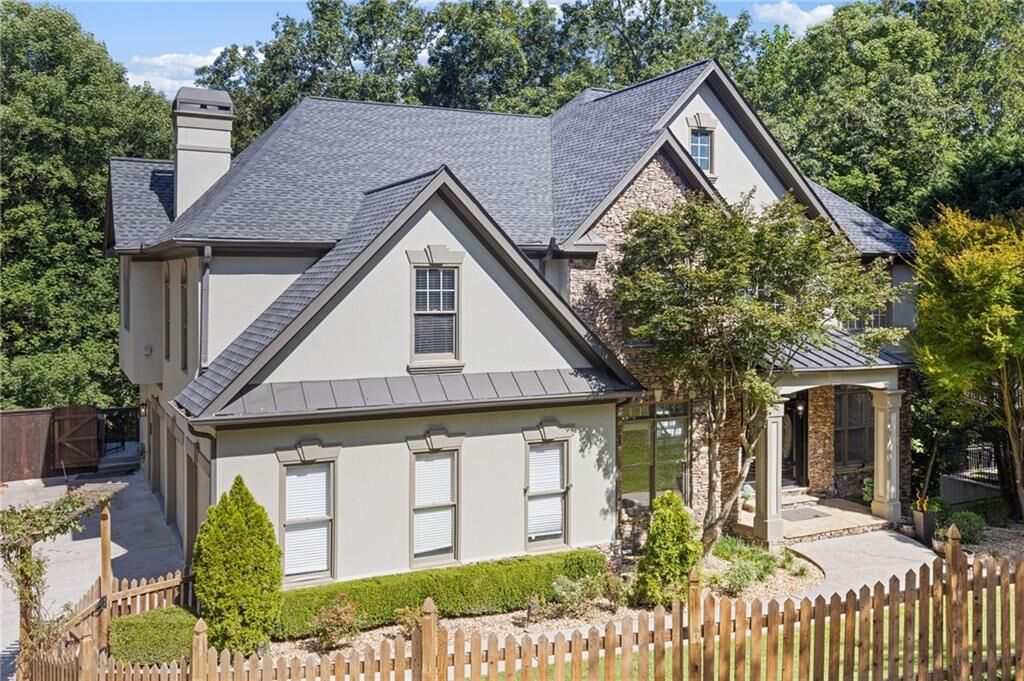 Property Photo:  8430 Valemont Drive  GA 30350 