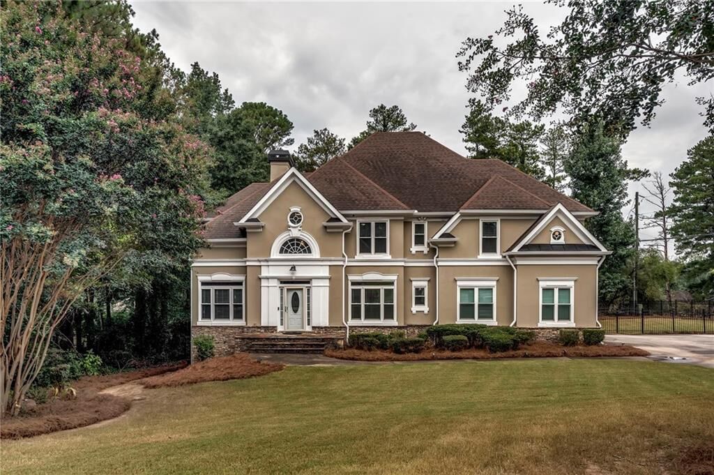 Property Photo:  807 Reagan Drive NW  GA 30012 
