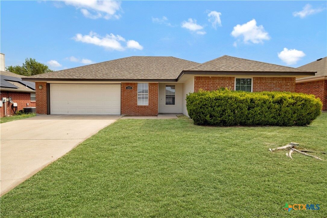 Property Photo:  2108 Sandstone Drive  TX 76549 