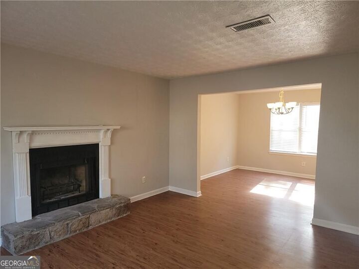 Property Photo:  5331 Medena Way  GA 30038 