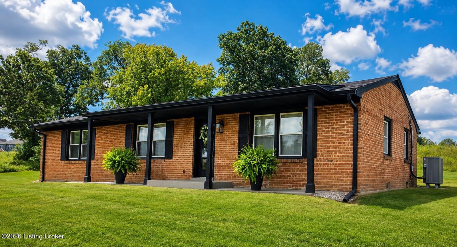 Property Photo: 231 Kings Church Rd KY 40047