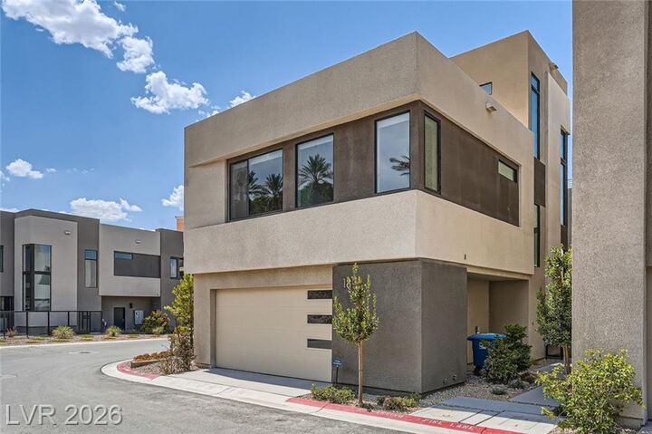 Property Photo: 18 Promenade Isle Lane NV 89011