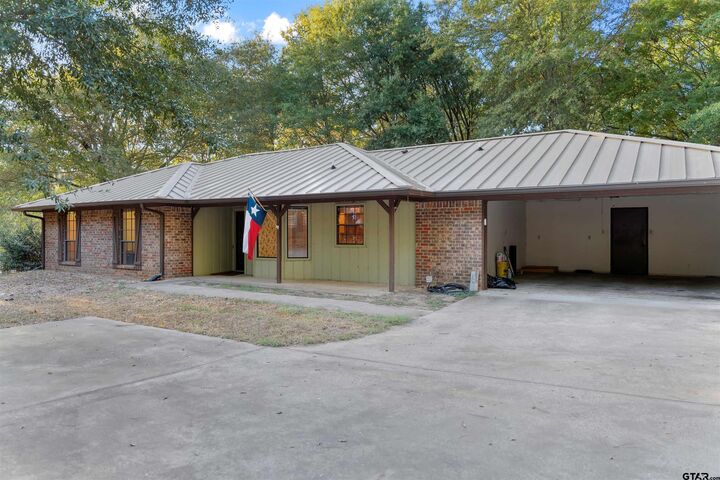 Property Photo:  15236 Hillview Rd  TX 75703 