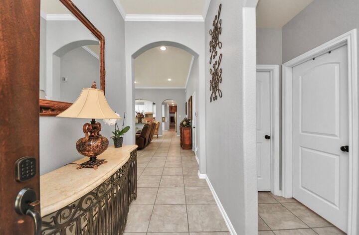 Property Photo:  1622 Mahan Drive  TX 77406 