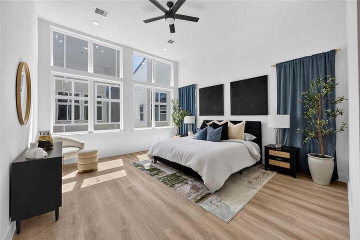 Property Photo:  316 Walthall F  TX 77022 