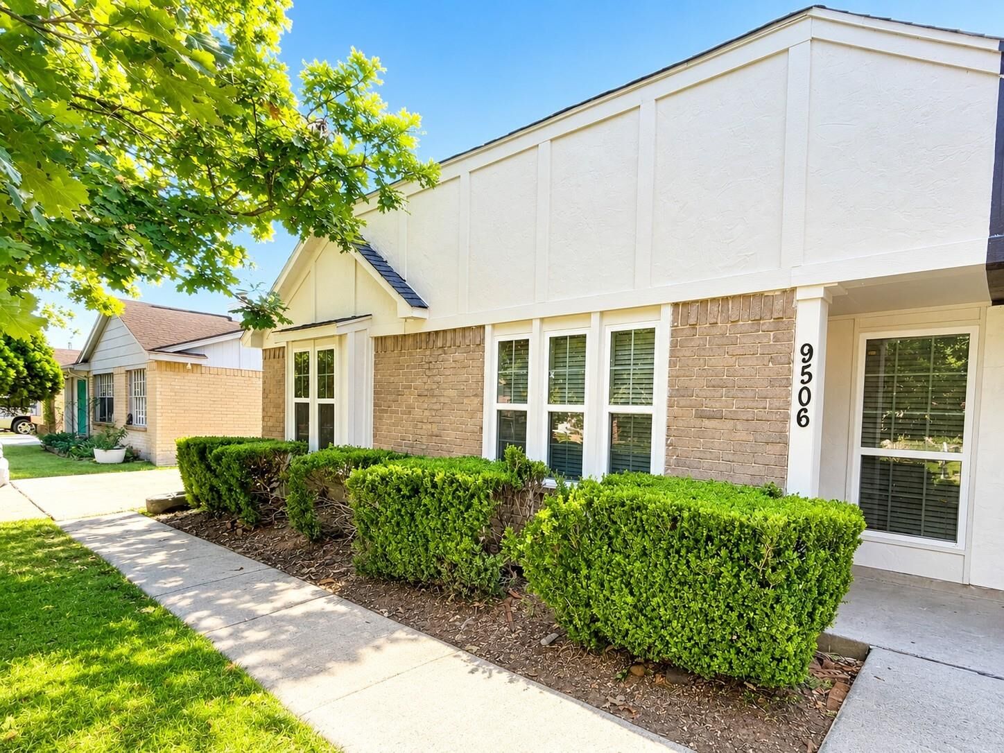 Property Photo: 9506 Wellsworth Drive TX 77083