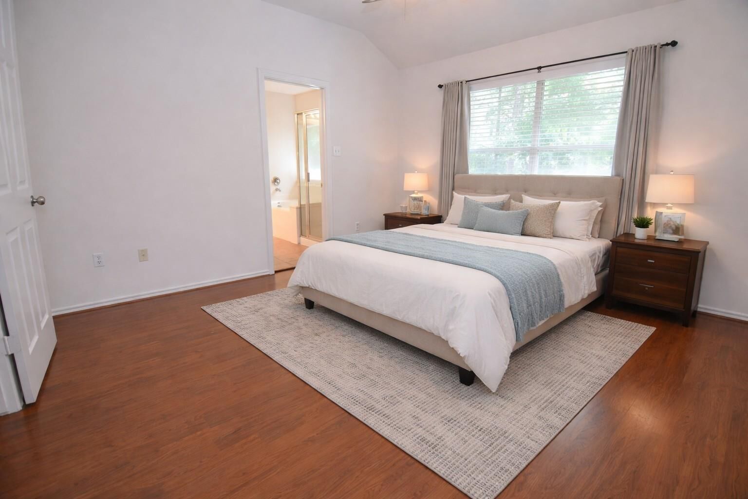 Property Photo: 226 W Stedhill Loop TX 77384