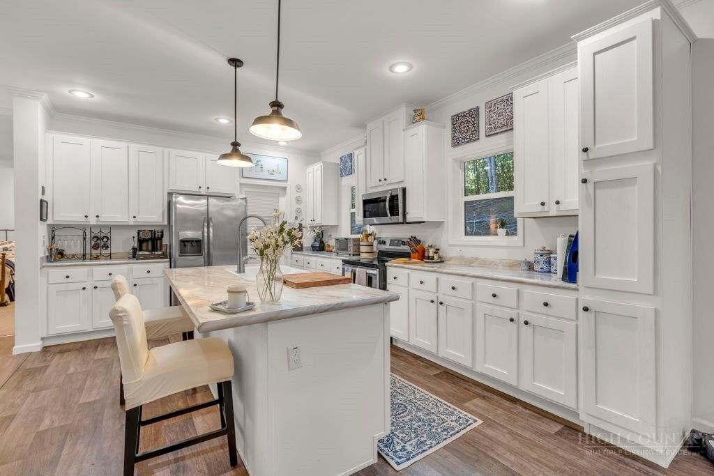 Property Photo:  211 Wild Daisy Lane  NC 28604 