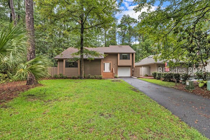 Property Photo:  25 Honey Locust Circle  SC 29926 