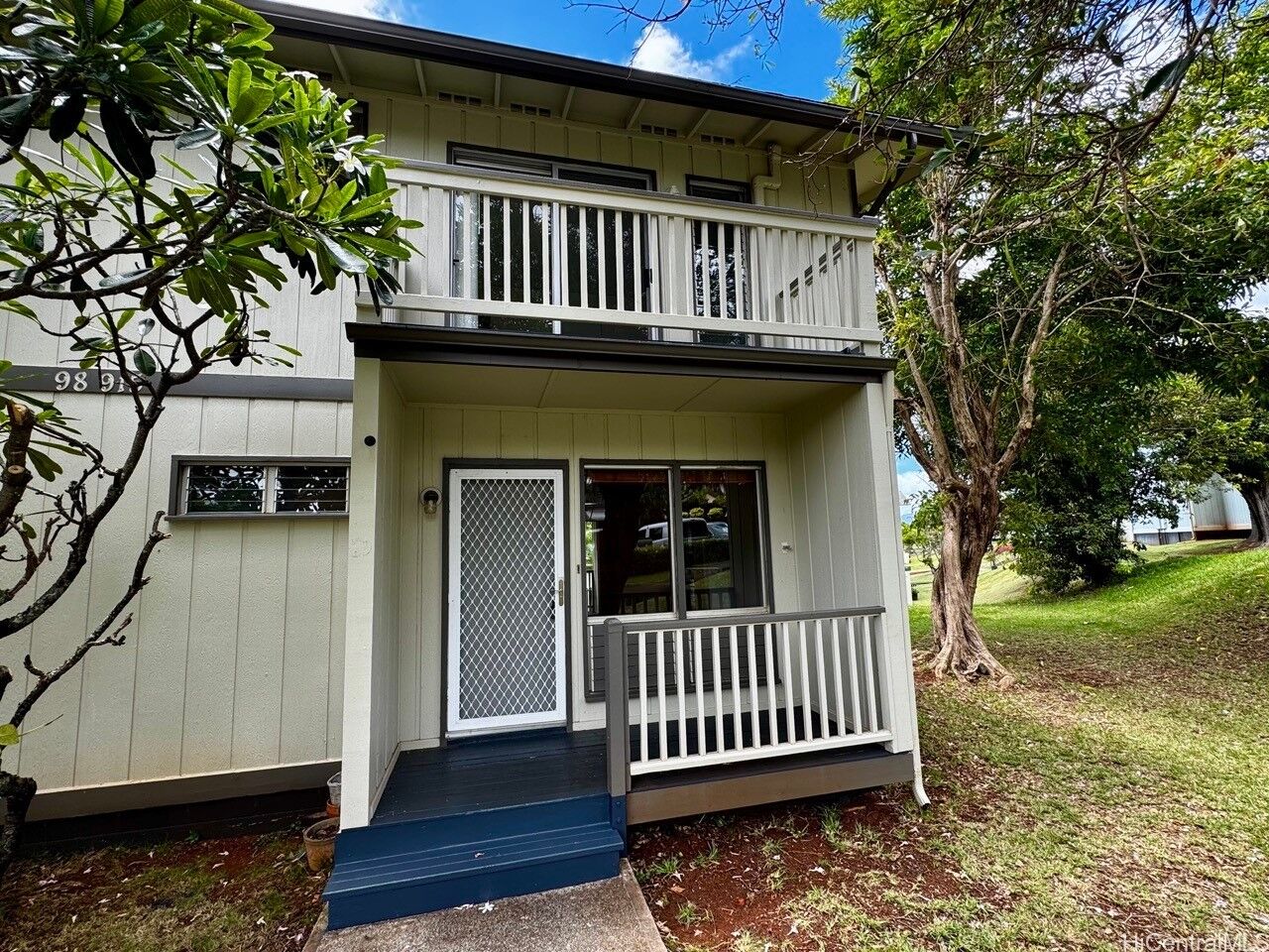 Property Photo: 98-915 Kaonohi Street 97 HI 96701