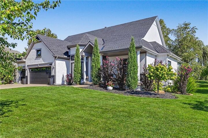 Property Photo: 6600 NW 103rd Street MO 64154