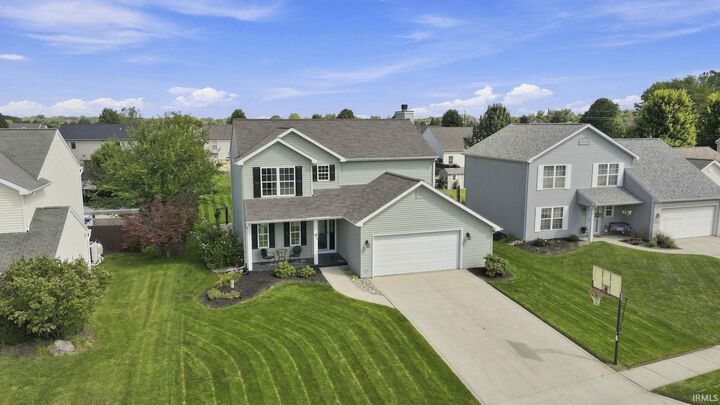Property Photo:  824 Ravenwillow Drive  IN 46748 