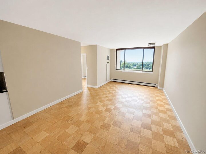 Property Photo: 27110 Grand Central Parkway 2U NY 11005