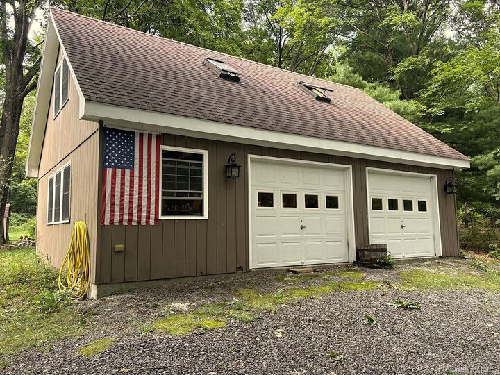 Property Photo:  33 Twin Bridges Road  NY 12516 