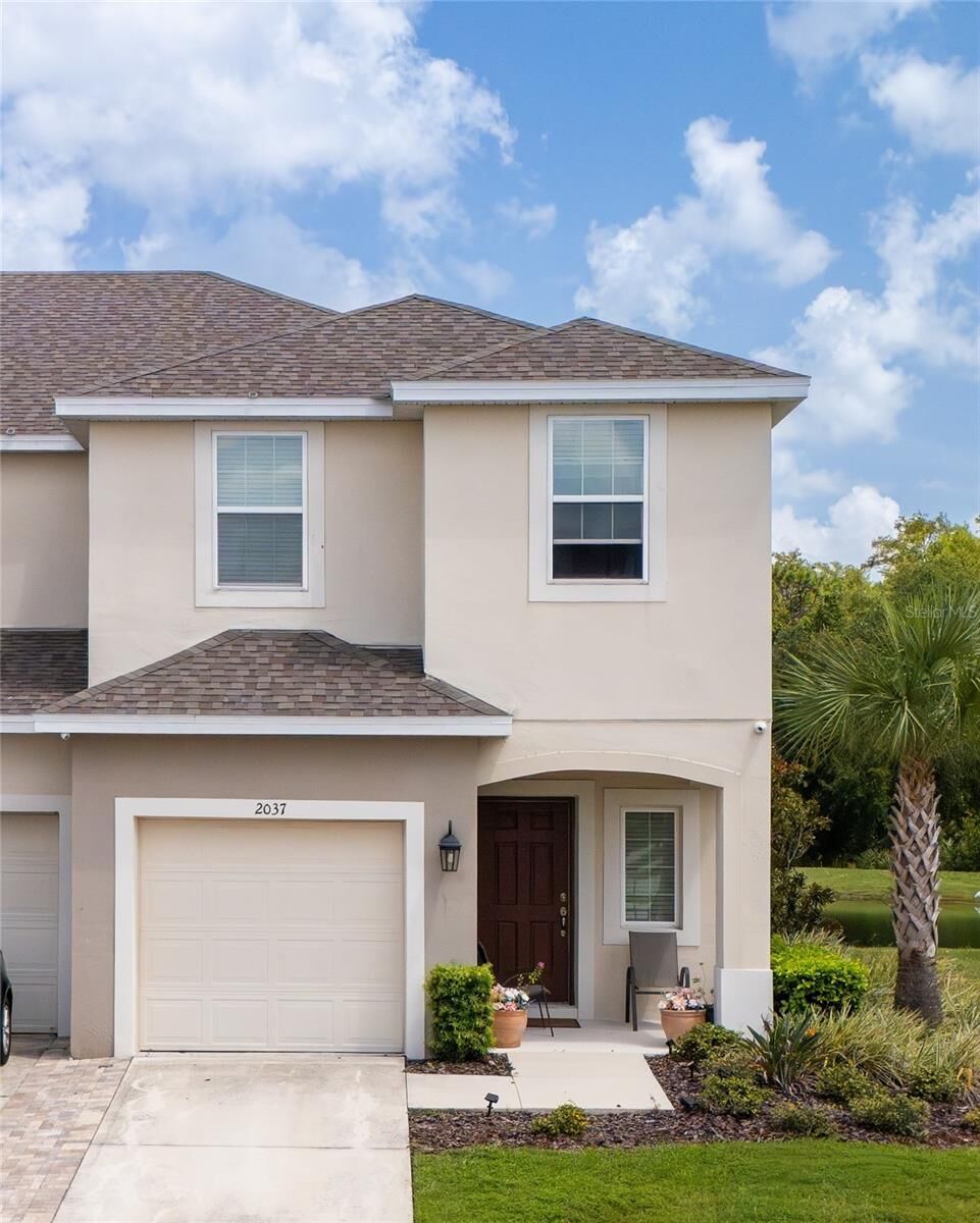 Property Photo:  2037 Crystal Bell Street  FL 32824 