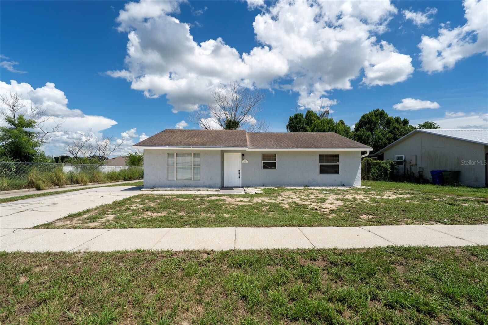 Property Photo: 276 18th Street NE FL 33881