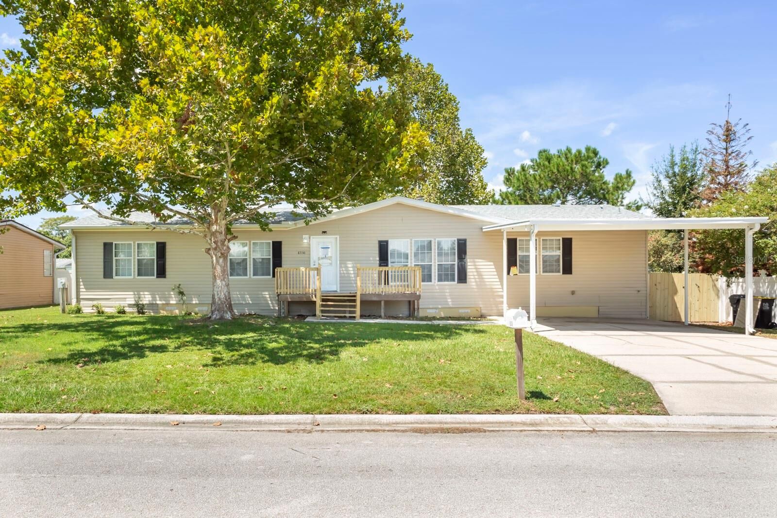 Property Photo:  8336 Chance Drive  FL 33809 